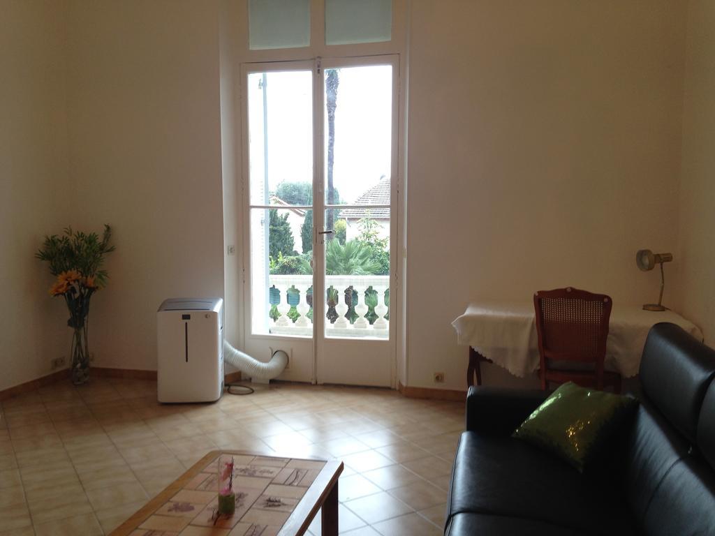 Winter Palace Cannes Zimmer foto